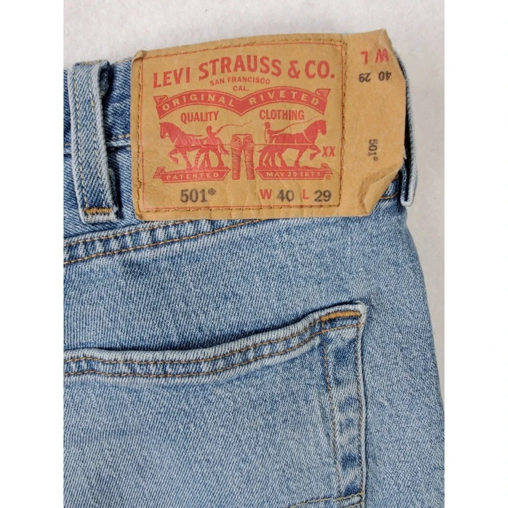 Levi's 501 Jeans Men 40x29 Blue Light Wash‎ Button Fly Straight Fit Denim